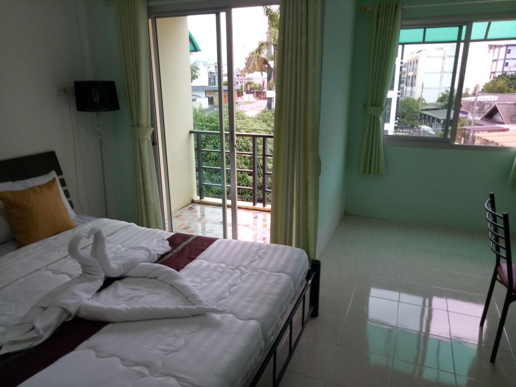 Chill Home Chonburi Exterior photo